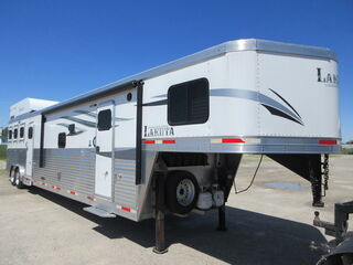 Used Horse Trailer