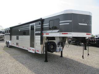 New Horse Trailer