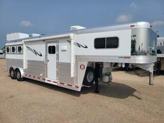 Used Horse Trailer