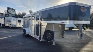 New Horse Trailer