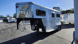 Used Horse Trailer
