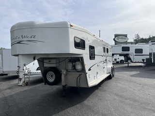 Used Horse Trailer