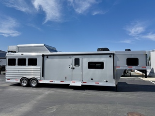 Used Horse Trailer