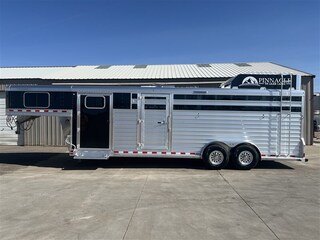 New Horse Trailer
