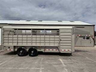 New Horse Trailer