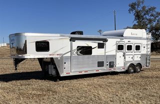 Used Horse Trailer