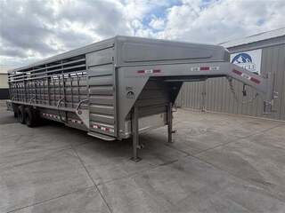 Used Horse Trailer