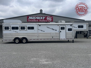 Used Horse Trailer
