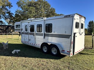 Used Horse Trailer