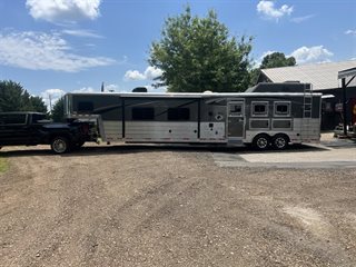Used Horse Trailer