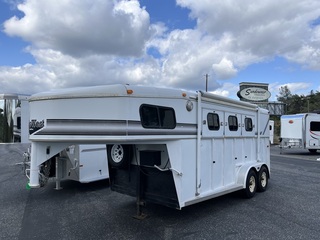Used Horse Trailer