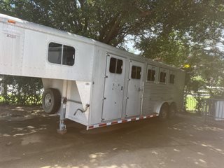 Used Horse Trailer