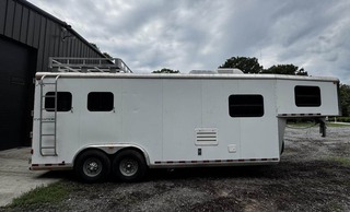 Used Horse Trailer