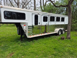 Used Horse Trailer