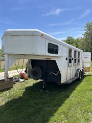 Used Horse Trailer