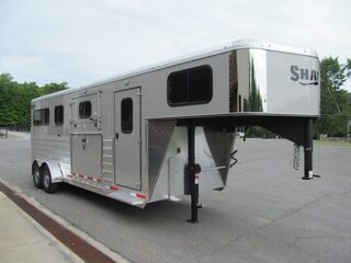 New Horse Trailer
