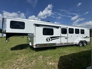 New Horse Trailer