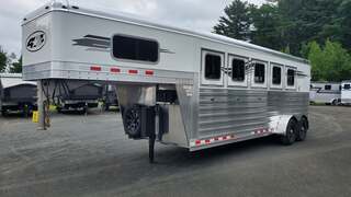 New Horse Trailer