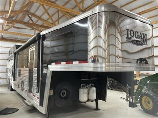 Used Horse Trailer