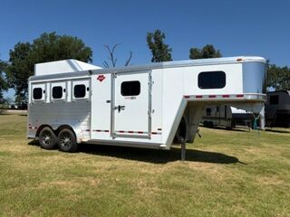Used Horse Trailer
