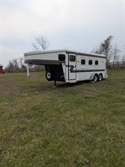 Used Horse Trailer