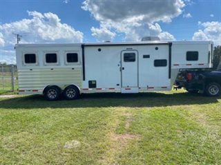 New Horse Trailer