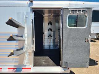 New Horse Trailer