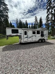 Used Horse Trailer