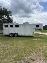 Used Horse Trailer