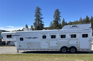 Used Horse Trailer