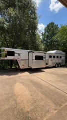 Used Horse Trailer