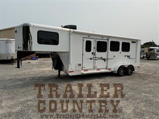 Used Horse Trailer