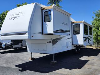 New Toy Hauler