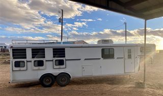 Used Horse Trailer
