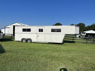 Used Horse Trailer