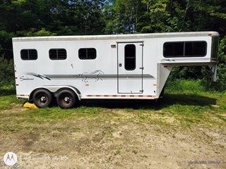 Used Horse Trailer
