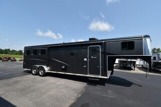 Used Horse Trailer
