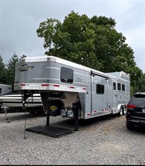 Used Horse Trailer