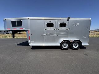 Used Horse Trailer