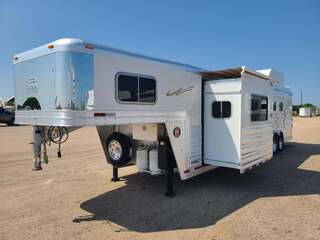 Used Horse Trailer