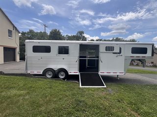 Used Horse Trailer