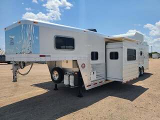 Used Horse Trailer