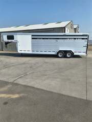 Used Horse Trailer