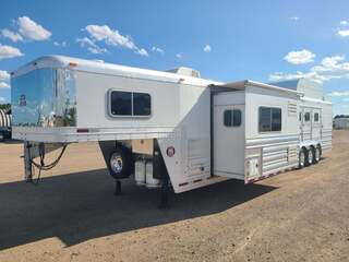 Used Horse Trailer