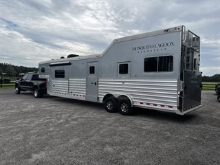 Used Horse Trailer