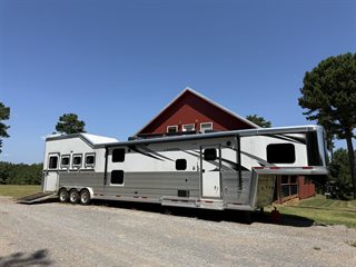 Used Horse Trailer