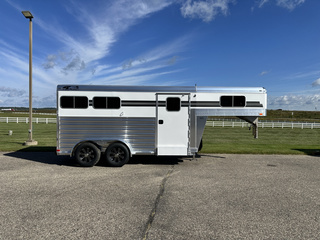 New Horse Trailer