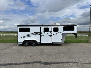 Used Horse Trailer