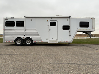 Used Horse Trailer
