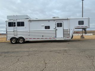 Used Horse Trailer
